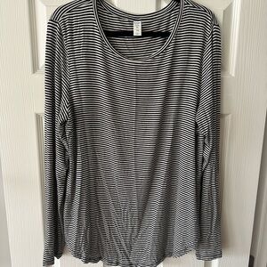Old Navy Striped Long Sleeve Top